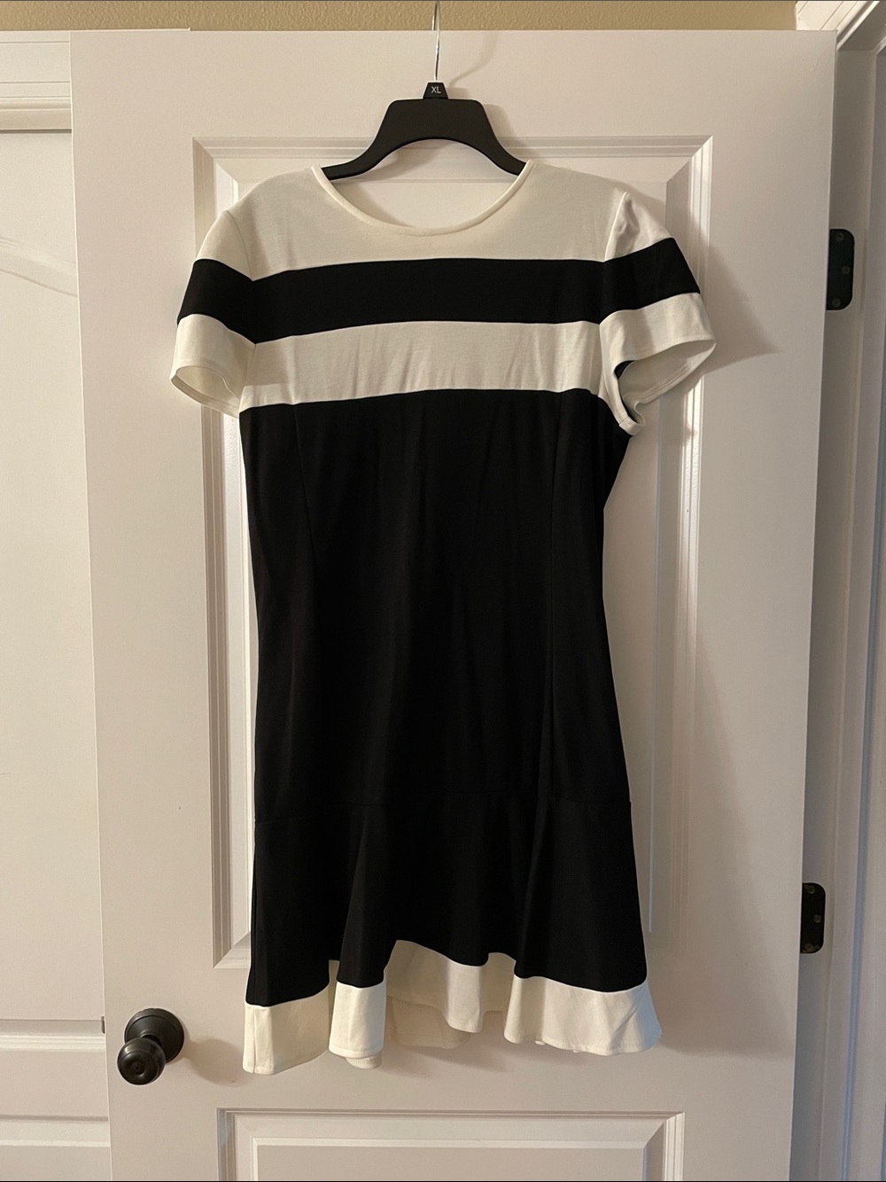 Peter Som Black and White Striped Short Sleeve Mini Dress